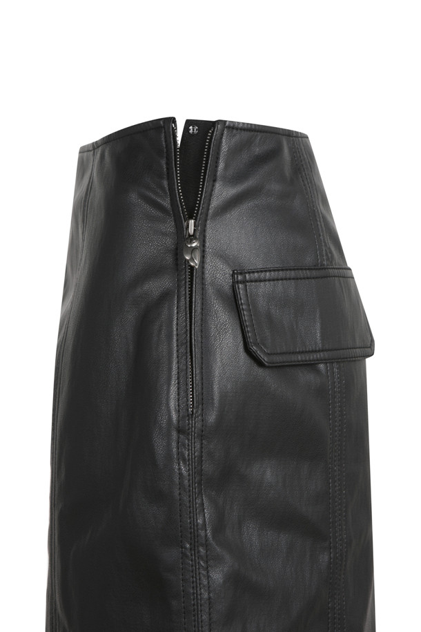 LUCKY CHOUETTE - 미니스커트 - Fake Leather H Line Skirt