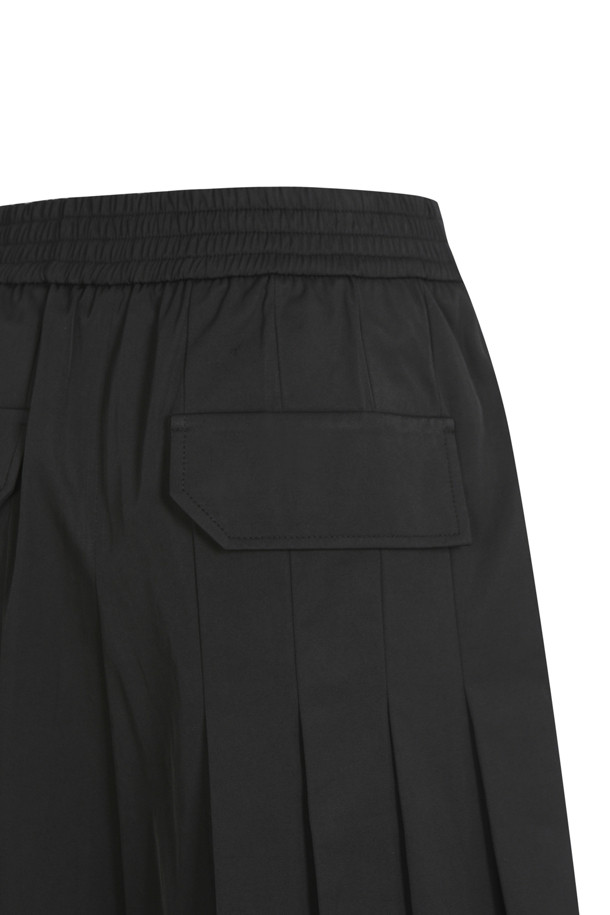 LUCKY CHOUETTE - 스커트/팬츠 - [셀럽착용] Pleated Short Pants (Belt)