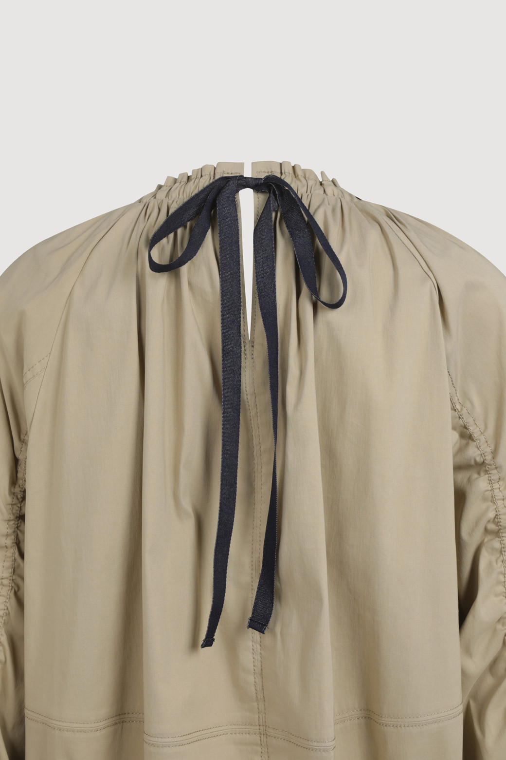 LUCKY CHOUETTE - 점퍼 - Round Neck Shirring Volume Jumper