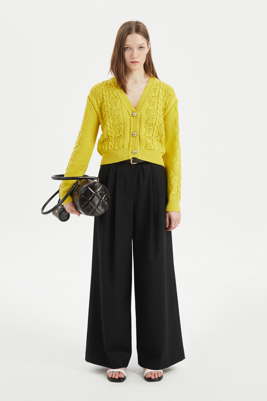 LUCKY CHOUETTE - 니트/가디건 - Cable Variant Crop Knit Cardigan