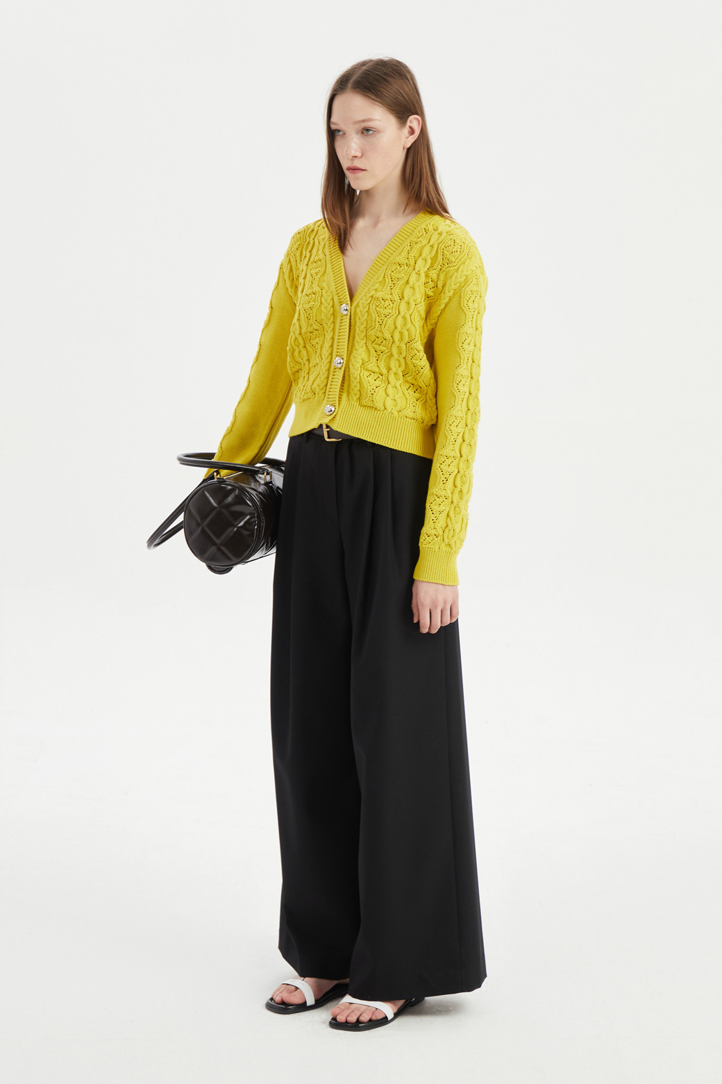 LUCKY CHOUETTE - 니트/가디건 - Cable Variant Crop Knit Cardigan