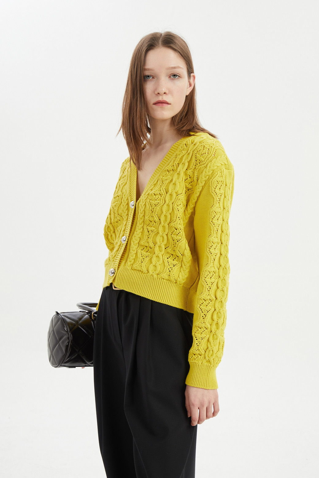 LUCKY CHOUETTE - 니트/가디건 - Cable Variant Crop Knit Cardigan