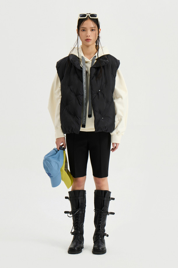 LUCKY CHOUETTE - 패딩 - Embroidery Quilting Goose Down Vest (black)