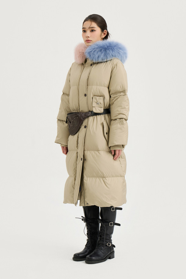 LUCKY CHOUETTE - 패딩 - [Atelier] Color Block Fox Trimming Long Goose Down Coat (light khaki)