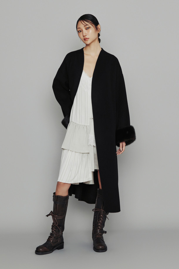 LUCKY CHOUETTE - 코트 - [Atelier] Handmade Detachable Fur Sleeve Belt Long Coat (black)