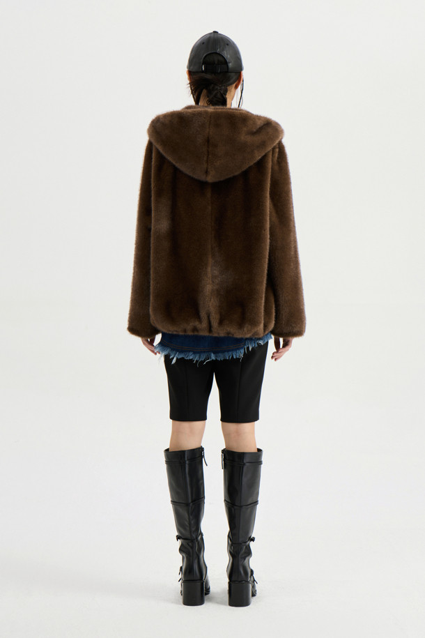 LUCKY CHOUETTE - 점퍼 - [Re-Order] Eco Mink Fake Fur Hood Jumper (brown)