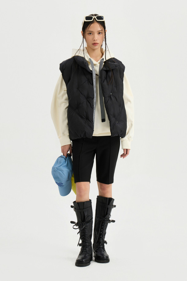 LUCKY CHOUETTE - 패딩 - Embroidery Quilting Goose Down Vest (black)