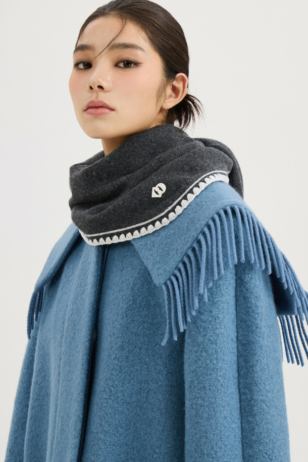 LUCKY CHOUETTE - 코트 - Collar Fringe Half Coat (blue)