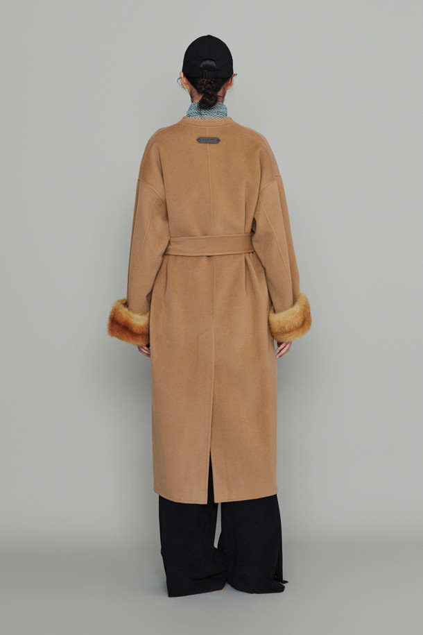 LUCKY CHOUETTE - 코트 - [Atelier] Handmade Detachable Fur Sleeve Belt Long Coat (camel)