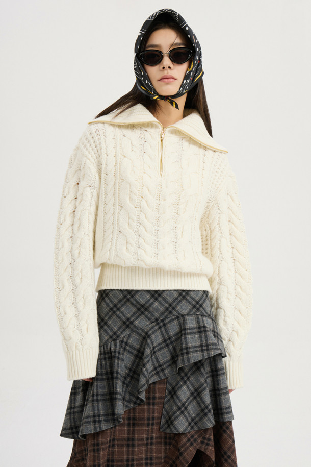 LUCKY CHOUETTE - 스웨터 - [Atelier] Cable Collar Neck Zipper knit Pullover (ivory)