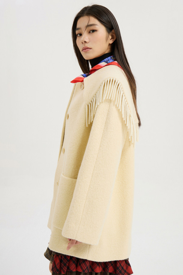 LUCKY CHOUETTE - 코트 - Collar Fringe Half Coat (light beige)