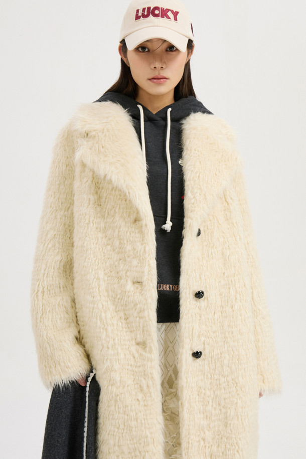 LUCKY CHOUETTE - 코트 - Hairy Fake Fur (AC100) Half Jacket (ivory)