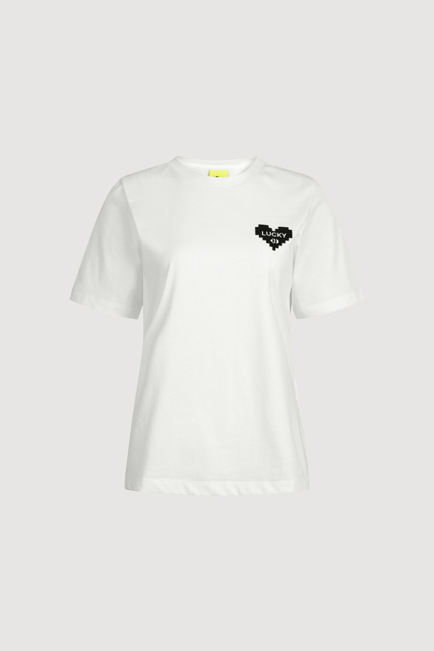 LUCKY CHOUETTE - 티셔츠 - Pixel Heart Short-Sleeved T-Shirt