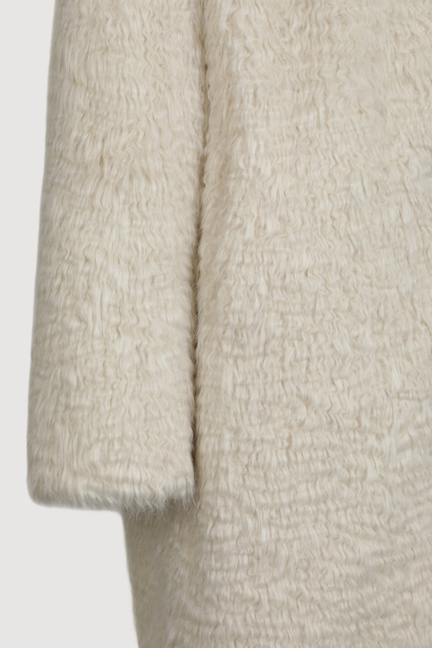 LUCKY CHOUETTE - 코트 - Hairy Fake Fur (AC100) Half Jacket (ivory)