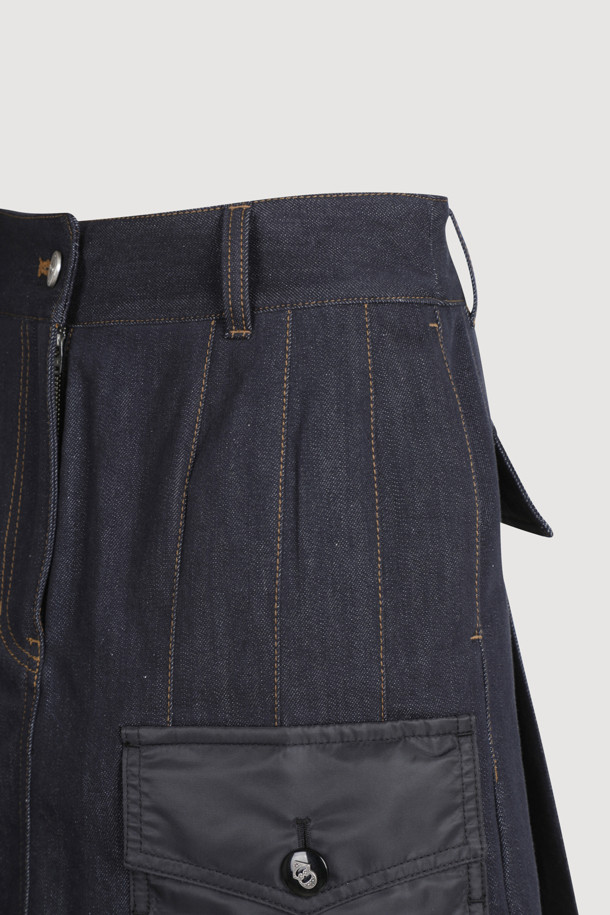 LUCKY CHOUETTE - 미니스커트 - [Atelier] Coloring Pocket Pleats Denim Mini Skirt (dark blue)