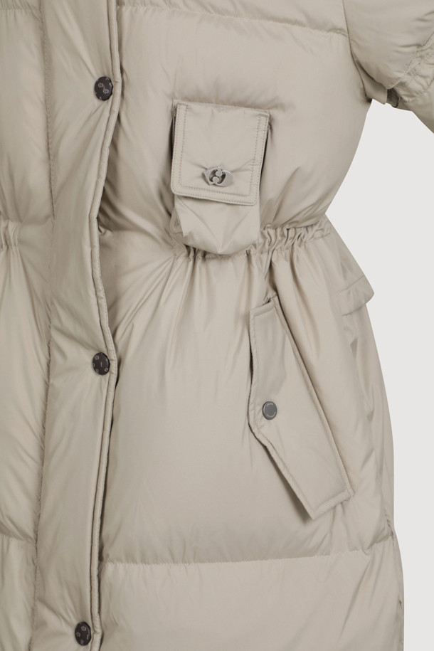 LUCKY CHOUETTE - 패딩 - [Atelier] Color Block Fox Trimming Long Goose Down Coat (light khaki)