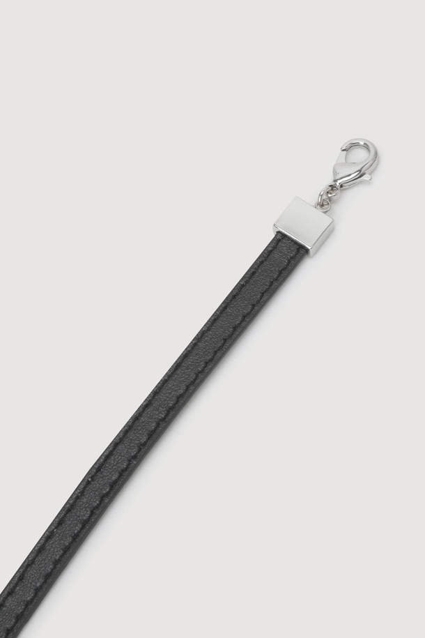 LUCKY CHOUETTE - 목걸이 - [Atelier] Key Ornament Necklace (black)