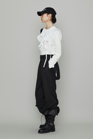 [Atelier] Suspender Detachable Strip Pants