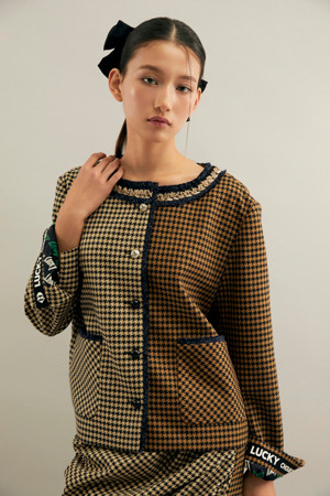 Maple Color Round Neck Decorated Tape Jacket