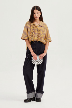 Frill Point Checkered Short-sleeved Blouse