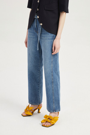 Cut Point Denim Pants (With Belt)