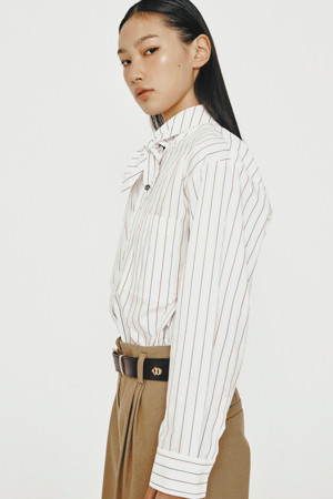 Collar Point Stripe Shirt Blouse