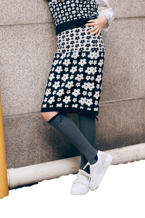 [Re-Order] Flower Pattern Knit Skirt 