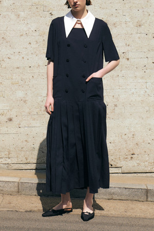 Pleats Long Dress (Detachable Collar)