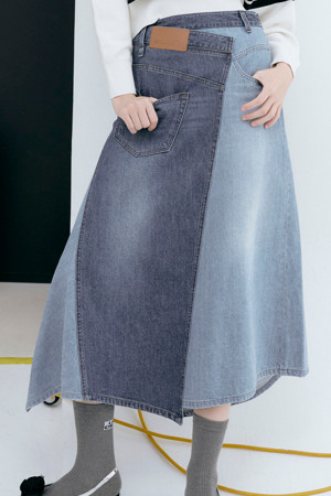 Color Block Unbalanced Denim Long Skirt