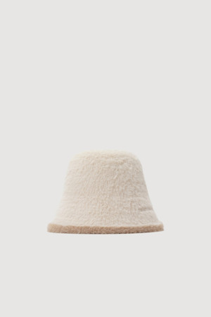 Color Block Fake Fur Bucket Hat (ivory)