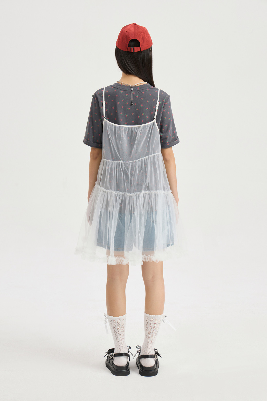LUCKY CHOUETTE - 반소매 티셔츠 - Flower Print Basic Half Sleeve T-shirt (dark grey)