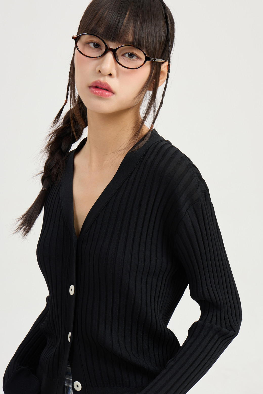 LUCKY CHOUETTE - 가디건 - Ribbed Slim Fit Knit Cardigan (black)
