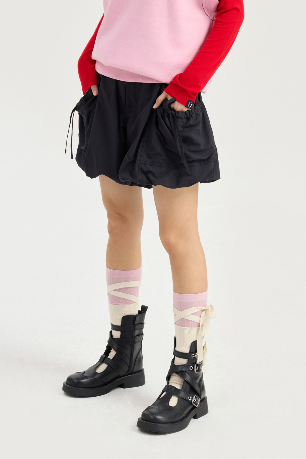 LUCKY CHOUETTE - 쇼트팬츠 - Pocket Point Back Banding Shorts (black)