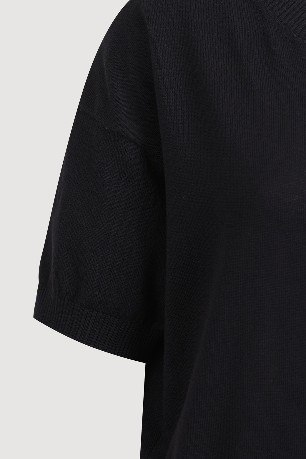 LUCKY CHOUETTE - 가디건 - Essential Half Sleeve Knit Cardigan (black)