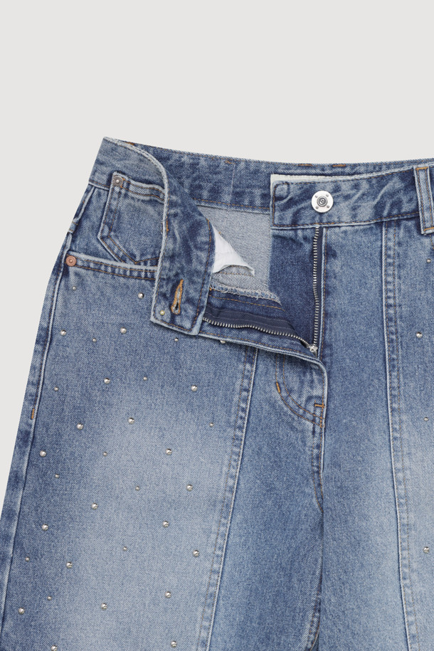 LUCKY CHOUETTE - 데님 - [Atelier] Studded Denim Shorts (blue)