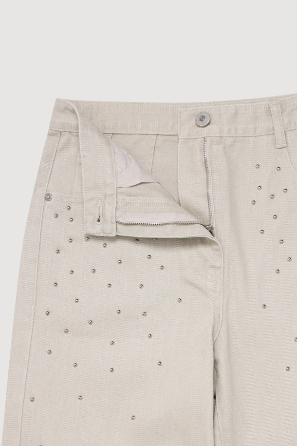 LUCKY CHOUETTE - 롱/미디팬츠 - Stud Decoration Denim Pants (light beige)