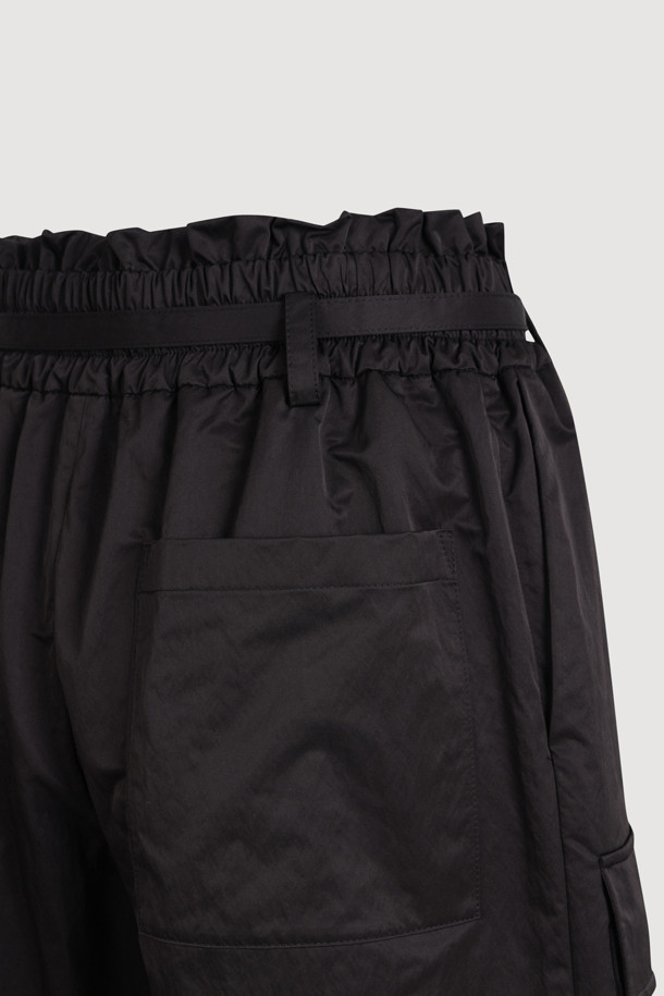 LUCKY CHOUETTE - 롱/미디팬츠 - Out Pocket Jogger Banding Pants (Fabric Belt) (black)