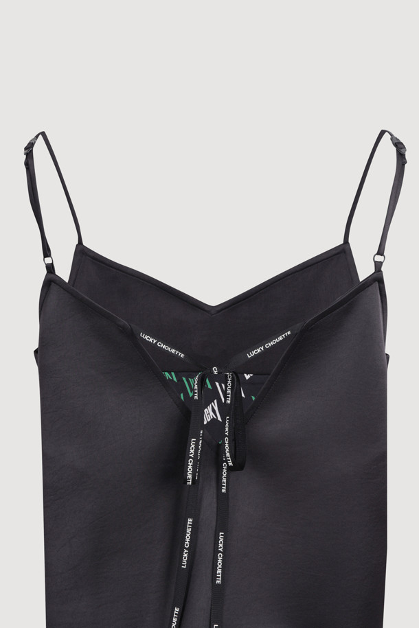 LUCKY CHOUETTE - 블라우스 - Fake Leather Satin Top (black)