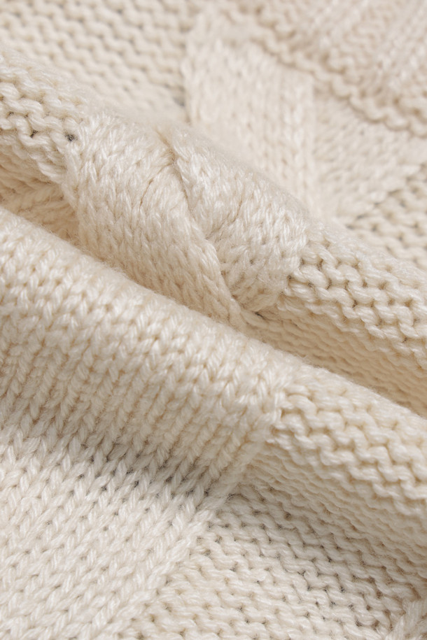 LUCKY CHOUETTE - 가디건 - Half Colored Cable Jumper-Type Knit Cardigan (ivory)