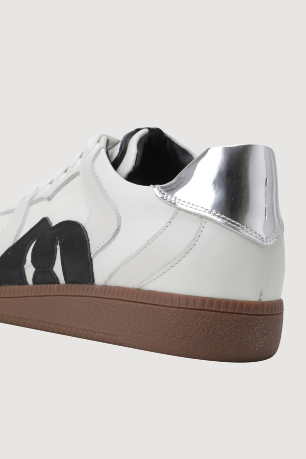 LUCKY CHOUETTE - 스니커즈 - [Holiday Edition] Front Punching Color Block Sneakers (white)