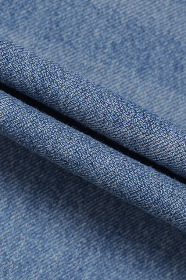 LUCKY CHOUETTE - 롱/미디팬츠 - Wappen Point Back Banding Denim Pants (blue)