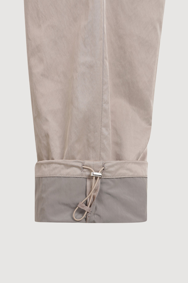 LUCKY CHOUETTE - 롱/미디팬츠 - Out Pocket Jogger Banding Pants (Fabric Belt) (beige)