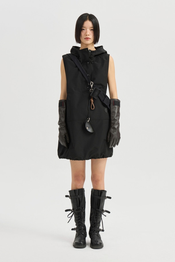 LUCKY CHOUETTE - 민소매 원피스 - Sleeveless Hood Mini Dress (black)