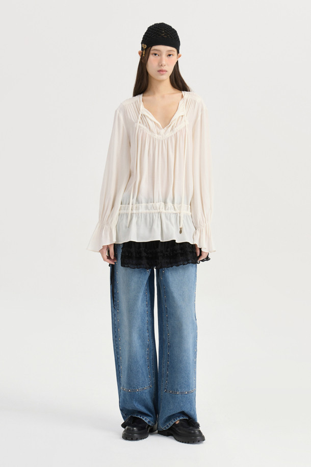 LUCKY CHOUETTE - 블라우스 - [Atelier] Shirring Point Long Sleeve Blouse (ivory)