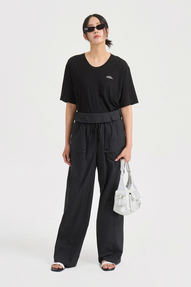LUCKY CHOUETTE - 반소매 티셔츠 - Loose Fit Half Sleeve T-shirt (black)