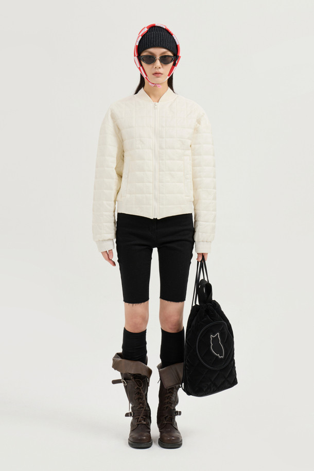 LUCKY CHOUETTE - 패딩 - Emblem Quilting Padded Jumper (ivory)