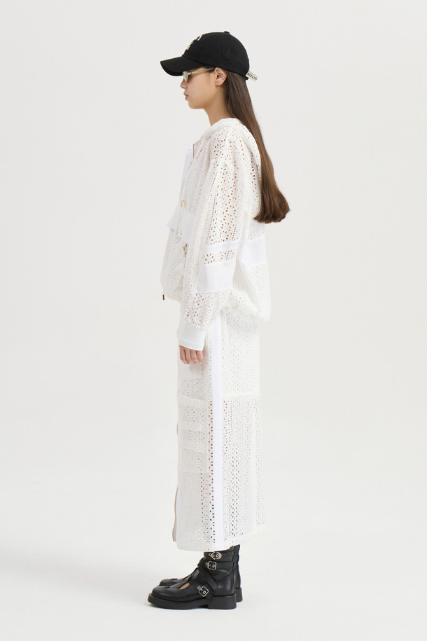 LUCKY CHOUETTE - 롱스커트 - [Atelier] Eyelet Lace Back Banding Long Skirt (white)