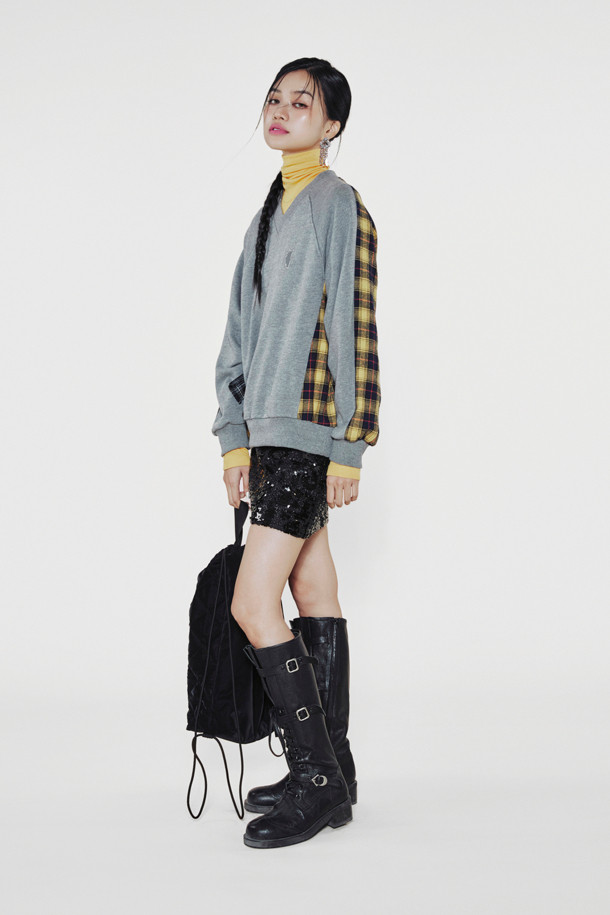 LUCKY CHOUETTE - 스웻셔츠 - [Holiday Edition] Back Checkered Color Sweatshirt (melange grey)