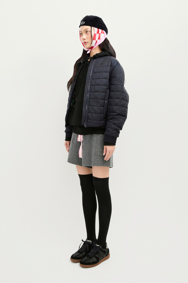 LUCKY CHOUETTE - 패딩 - Emblem Quilting Padded Jumper (dark navy)