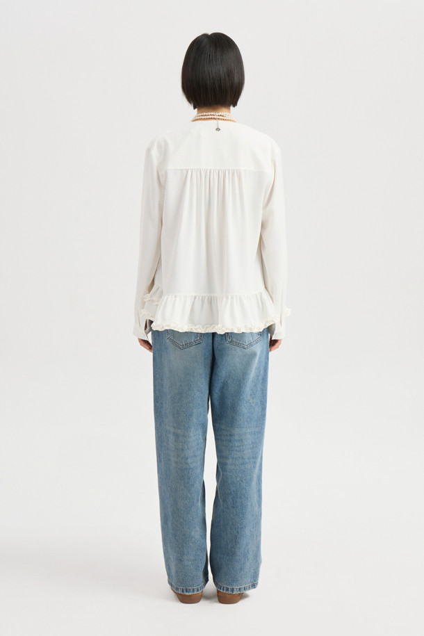 LUCKY CHOUETTE - 블라우스 - Shirring Point Poly Long Sleeve Blouse (ivory)